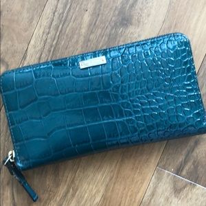 Gorgeous Kate Spade crocodile turquoise wallet